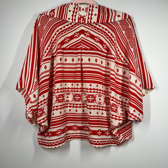 VERY J Red White Tribal Print Short Sleeve Button Down Blouse L - Picture 2 of 6